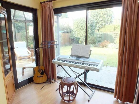 SUN ROOM