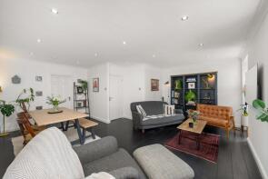Flat 7, 60 And A Half, Long Lane, Broughty Ferry, Dundee DD5 2AT