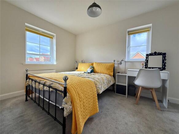 2 bed Semi-Detached for sale Image 7