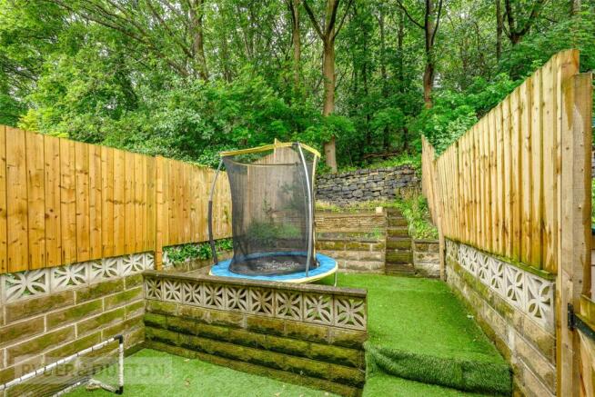 2 bed Terraced for sale Image 11