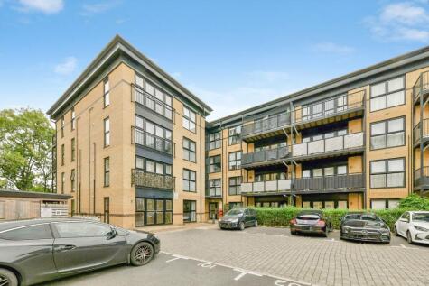 Giles Crescent, Stevenage, Hertfordshire, SG1