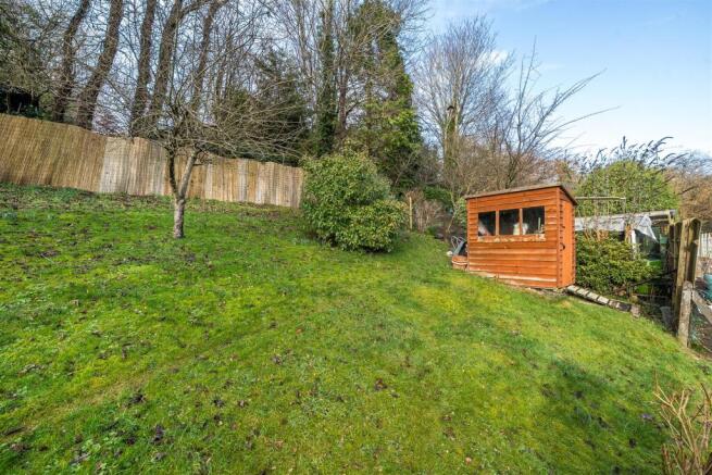 Rear Garden Extra Land.jpg