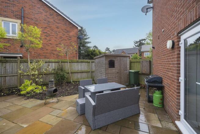 43 Shakerley Close-040.JPG