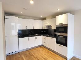 Flat 7, 22 Brunel Court, Aldenham Road, Watford WD19 4FR