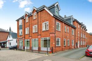 Apartment 4, 63 Hill View House, Main Street, Frodsham WA6 7DF