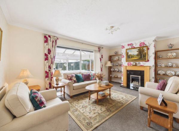 Lounge (Virtually Furnished)