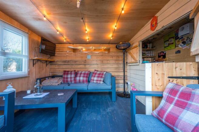 Summerhouse/Store