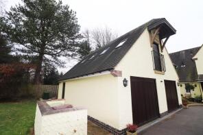 Beech Lodge, Welbeck Road, Chesterfield S44 6DH