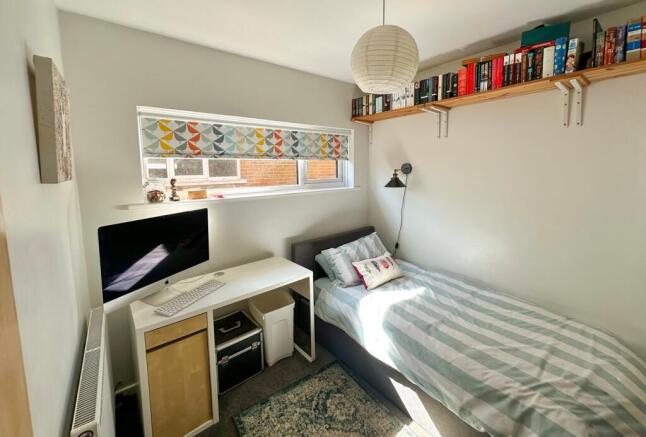 Photo 9