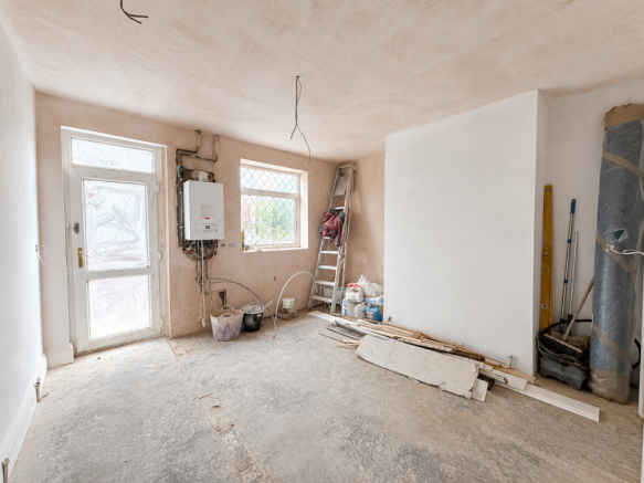 2 bed Terraced for sale Image 5