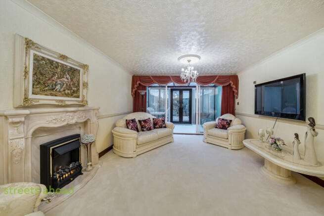 3270ac1a-3400-4c5...