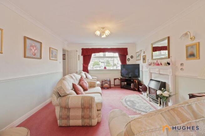 4 bed Detached for sale Image 7