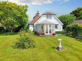 Fairlawn, Station Road, Angmering BN16 4HN