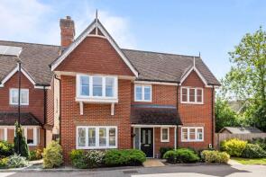 15, Edwards Close, Horsham RH12 3PL