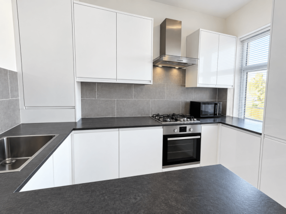 1 bed flat to rent St Helen's Rd, Norbury, London