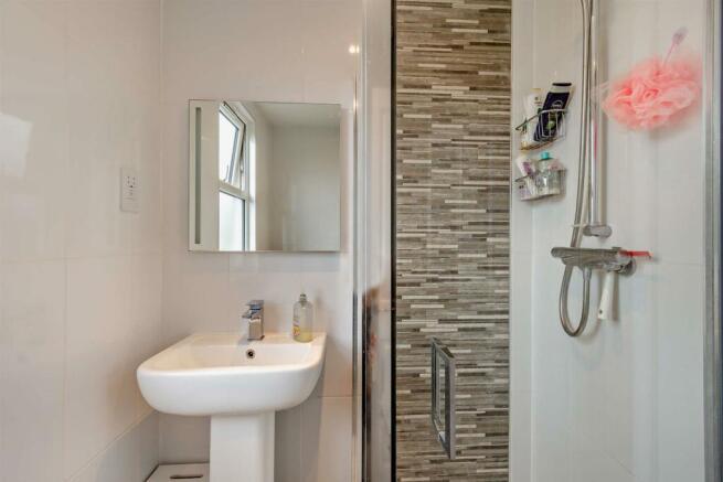 8594346-interior16-800.jpg