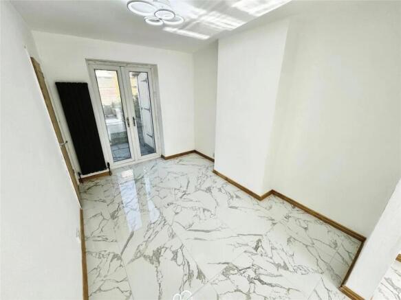 dining room.jpg