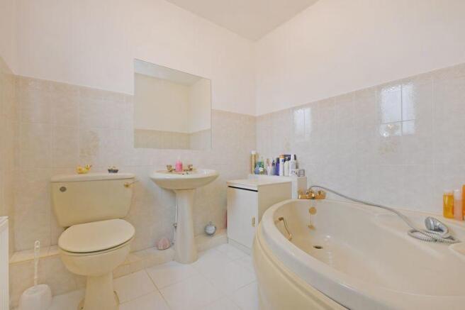 En Suite Bathroom