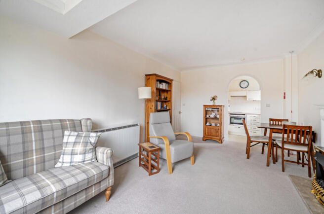 1407901-13-6980a4...