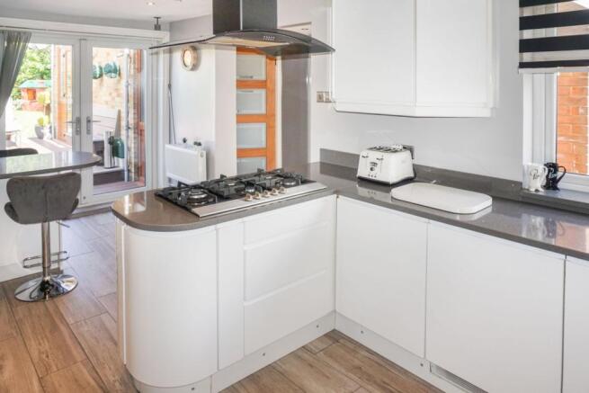 Kitchen/Breakfast