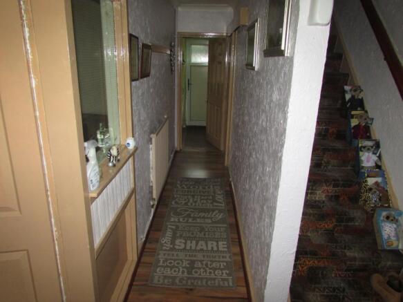 ENTRANCE HALLWAY