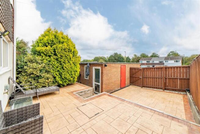 Gairloch Drive, Chester Le Street, DH2 photo 4