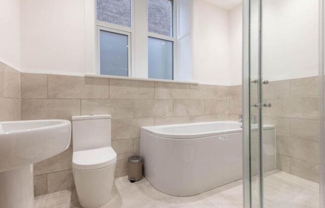 2 bed Apartment for sale Image 12