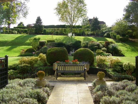 Courtyard gardens