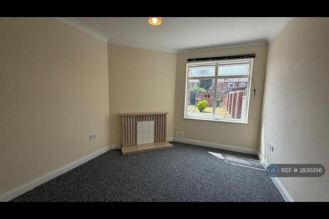 3 bed Terraced to rent Image 4
