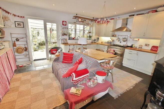 Kitchen/Breakfast