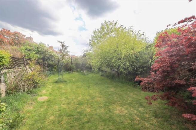 Dawlish Drive, Pinner, HA5 photo 4