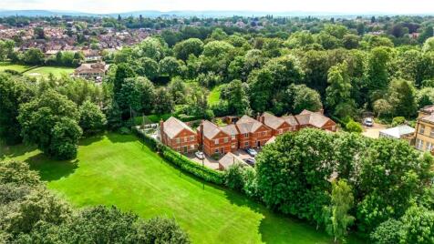 Prince Lee Gardens, Heaton Moor, Stockport, SK4