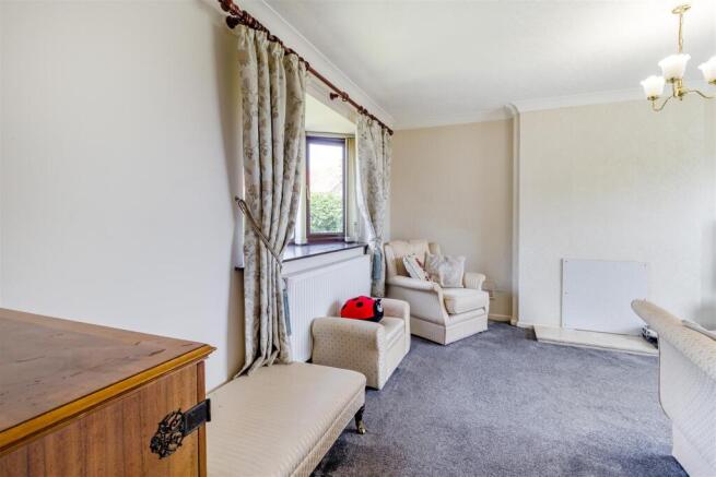 8652677-interior09.jpg