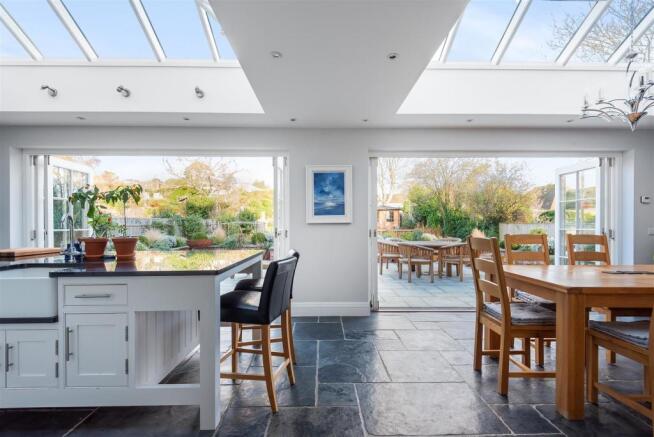 Kitchen/dining room