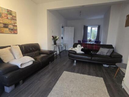 Tealby Grove, Selly Oak, Birmingham, B29 7RJ