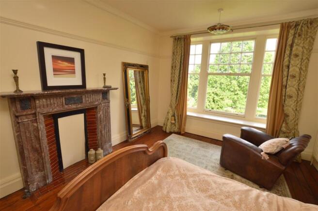Double Bedroom 1