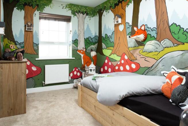BEDROOM 4