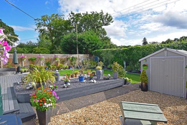 5 St Richards Close, garden 2.jpg
