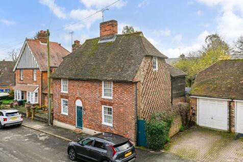 Maidstone Road, Lenham, Maidstone, Kent, ME17