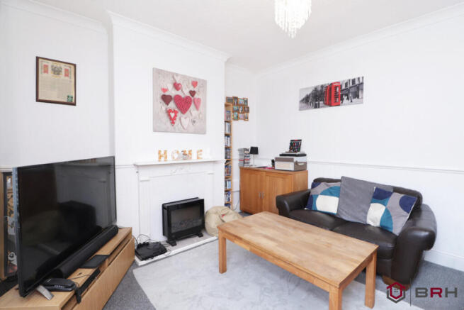 3 bed Terraced for sale Image 4