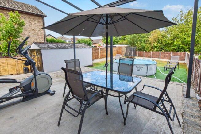2 bed Semi-Detached for sale Image 9