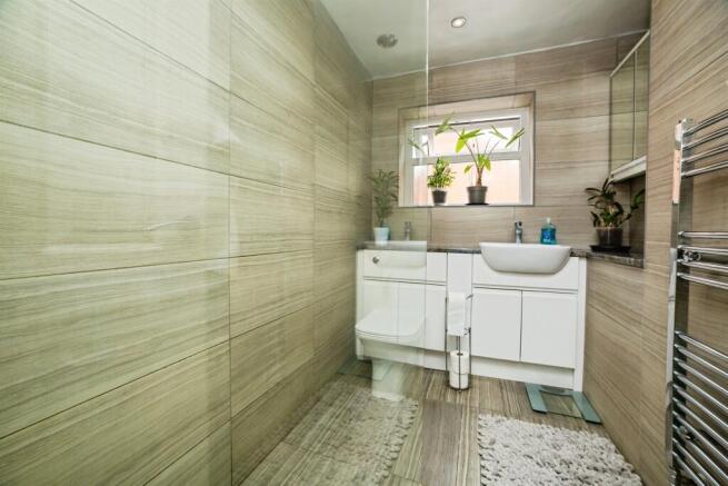 2 bed Semi-Detached for sale Image 11