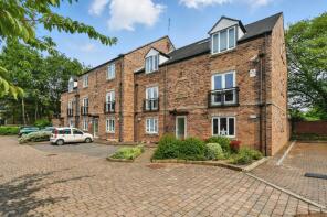 38, Manor Court, Guildhall, York YO10 3EU