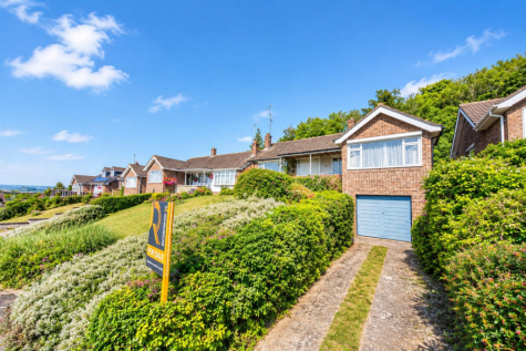 Brownlow Rise, Totternhoe