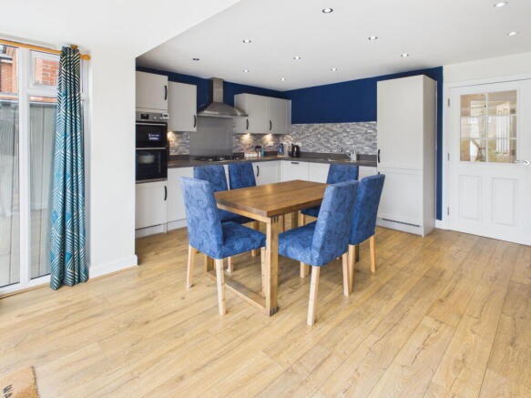 Thomas Fairfax Way, Henhull, Nantwich, CW5 6YL photo 4