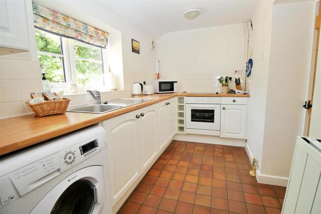 Weavers Cottage Kitchen