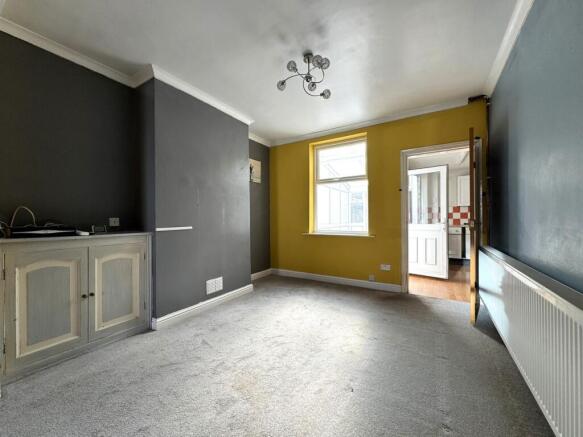 Shobnall Street, Burton-on-Trent, DE14 photo 4