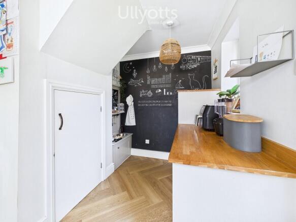 3 bed Detached for sale Image 9