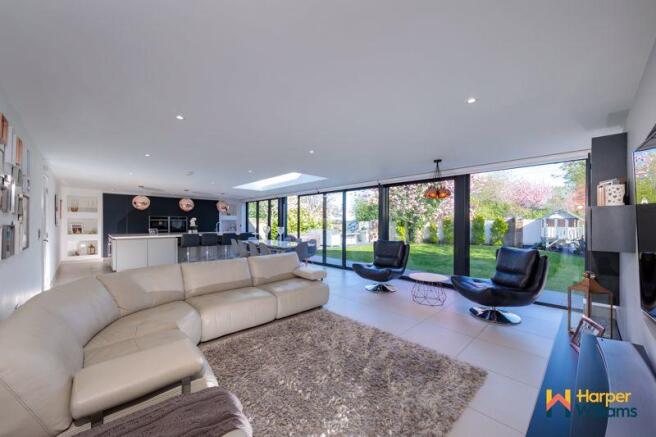 Open Plan Fami...