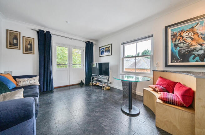 1358831-14-68dd0b...